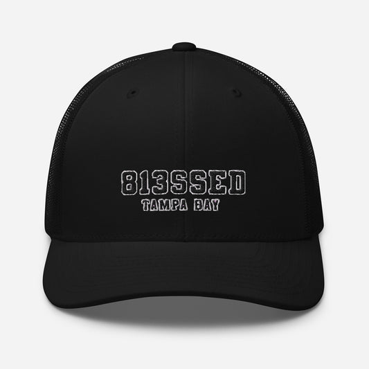 813SSED black on black trucker cap