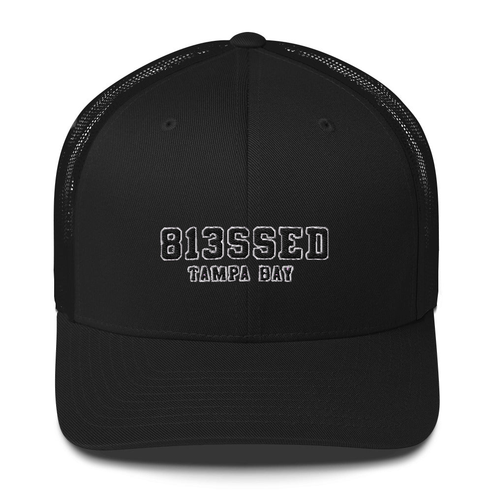 813SSED black on black trucker cap